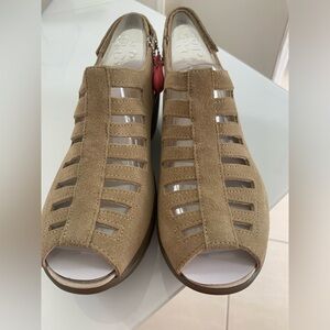 Skechers Trapezoid Sandal